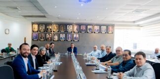 Juan Diego Zelaya presenta su Plan a la CCIT