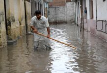 Pakistán supera los mil muertos por lluvias monzónicas e inundaciones desde junio