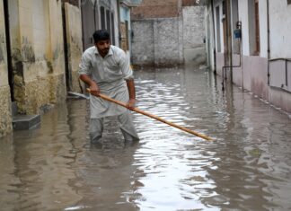 Pakistán supera los mil muertos por lluvias monzónicas e inundaciones desde junio