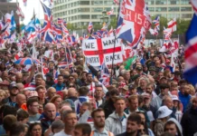 Más de 100.000 personas en una marcha de extrema derecha en Londres contra la inmigración