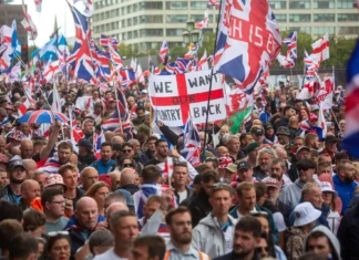 Más de 100.000 personas en una marcha de extrema derecha en Londres contra la inmigración