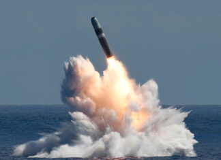 EEUU prueba misiles de largo alcance desde Florida en plena tensión con Venezuela