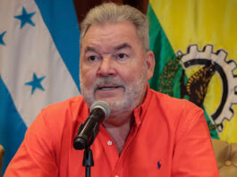 Roberto Contreras: “le vendieron que ya era presidente, mientras él decía que tenía las manos limpias, las manos de Papi estaban trabajando”