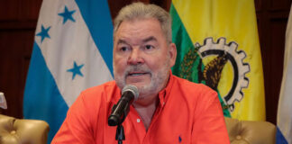 Roberto Contreras confirma que se entregará al MP y acusa a Libre de querer sacarlo de las elecciones