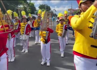 Con fervor patrio y alegría, centros educativos conmemoran 204 años de Independencia