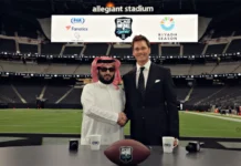 Tom Brady sale del retiro para jugar fútbol bandera en Arabia Saudí