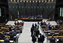 El Congreso brasileño decide votar en régimen de urgencia la posible amnistía a golpistas