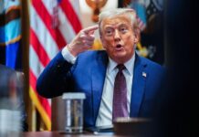 El Gobierno de Trump revocará visados a quienes «glorifiquen» el asesinato de Charlie Kirk