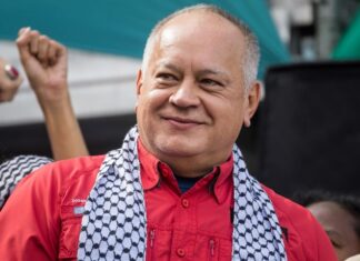 Venezuela mantiene contacto con EE.UU. para proteger su embajada en Caracas ante «amenaza»