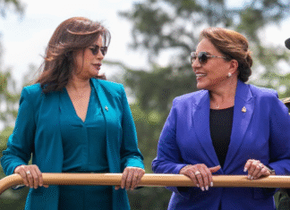 Desde la Presidencia, Xiomara Castro ataca a opositores y dice que Rixi Moncada es su sucesora