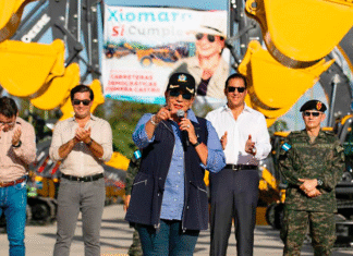 Xiomara Castro entrega a la SIT maquinaria pesada para mantenimiento de red secundaria