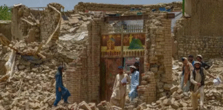 Elevan a 800 los muertos y 2.500 los heridos por el terremoto en el este de Afganistán