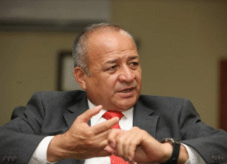 Nombre de Julián Pacheco resuena en juicio en Miami: sobornos, contratos inflados y seguridad en entredicho