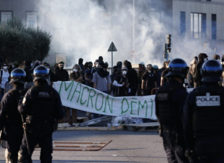 Cerca de 200 detenidos a media mañana en Francia en las protestas para bloquear el país