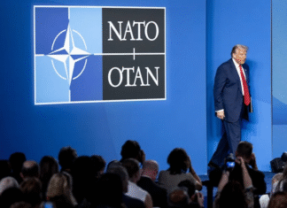 Trump exige a los países de la OTAN que dejen de comprar petróleo a Rusia