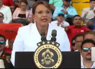 Al grito de “¡Palestina libre!”, Xiomara Castro asegura que la refundación debe continuar