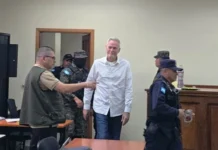 Condenan a 37 años de prisión al estadounidense Gary Lee Johnston por explotación sexual en Roatán