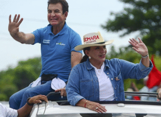 Salvador Nasralla señala que el problema de Xiomara Castro es que no gobierna ella