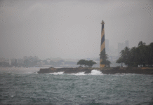 Melissa azota el Caribe como huracán categoría 4 que podría fortalecerse camino a Jamaica