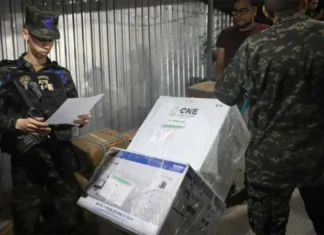 FFAA solicitan autorización formal al CNE para recorrido de agregados militares