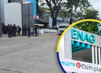 Bajo resguardo de antimotines, la Empresa Nacional De Artes Gráficas, ENAG