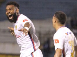 El Olimpia gana el clásico contra el Marathón y sigue líder en Honduras