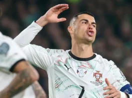 Cristiano, expulsado ante Irlanda por propiciar un codazo en la espalda de un rival