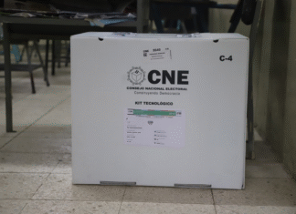 El CNE relanza proceso de contratación expedita para transporte del material electoral