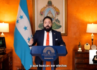 Analistas señalan que Luis Redondo habría violado el silencio electoral al usar cadena nacional con contenido político