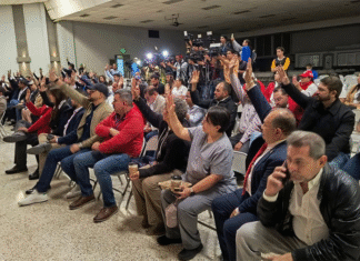 Pleno de diputados revoca instalación de Comisión Permanente presidida por Luis Redondo
