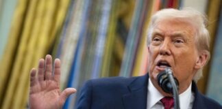 Tucker Carlson afirma que EE. UU. anunciará la guerra a Venezuela este miércoles