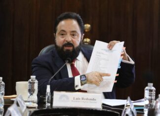 Luis Redondo repite discurso de Libre: acusa “injerencia de Trump” y habla de “golpe electoral” en Honduras