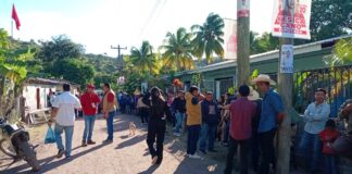 Con tranquilidad y hermandad votan al menos seis mil personas en San Antonio de Flores, El Paraíso