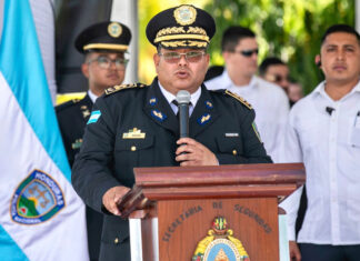 Director de la Policía Nacional se retira del cargo por motivos de salud