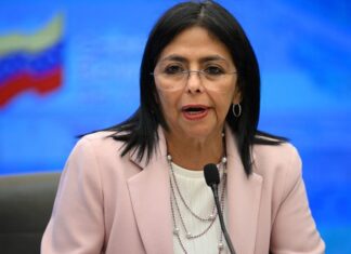 Delcy Rodríguez designa una comisión en Venezuela para gestionar la liberación de Maduro