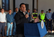 Juan Diego Zelaya suspende más de 2,300 contratos para evitar colapso financiero en la capital