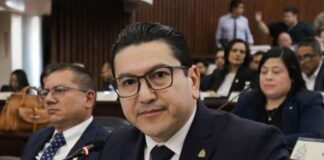 Diputado Eder Mejía tilda de “populista” propuesta para eliminar tasa de seguridad y pide evaluar uso de fondos