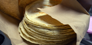Anuncian incremento en el precio de las tortillas por alza en combustibles
