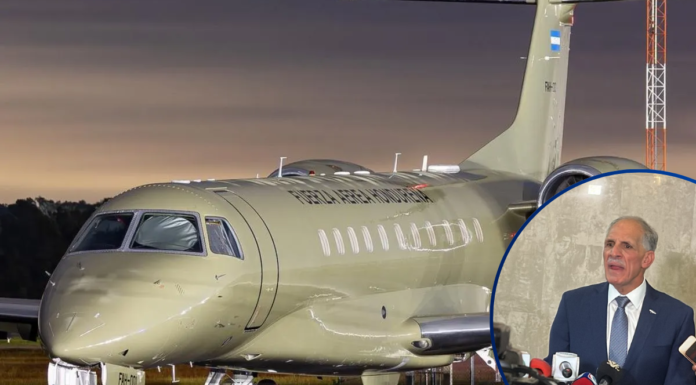 “Seguimos firmes”: Papi a la Orden mantiene intención de vender el avión presidencial