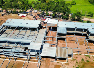 Empresa española que ganó licitación de hospitales en Honduras enfrenta cuestionamientos por antecedentes en la región
