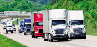 Transportistas de carga de la zona sur amenazan con paro nacional este lunes