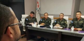 Jefe del Estado Mayor Conjunto y fiscal general fortalecen coordinación institucional en favor de la seguridad y la justicia