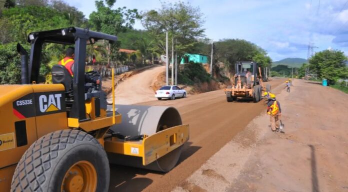 Denuncian presunto favoritismo en millonaria licitación de carreteras y señalan que el contrato ya tendría destinatario