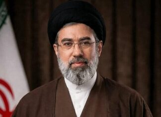 Jameneí acusa a EEUU de violar memorando con Irán y advierte de “lecciones inolvidables”