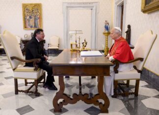 Petro aborda la situación de Colombia y América Latina durante audiencia con el papa León XIV