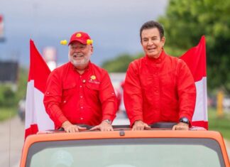 Roberto Contreras arremete contra Salvador Nasralla y cuestiona el manejo de L35 millones de campaña
