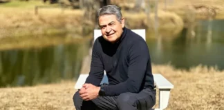 JOH llega a la CSJ para enfrentar audiencia inicial y cuestiona trato a los hondureños