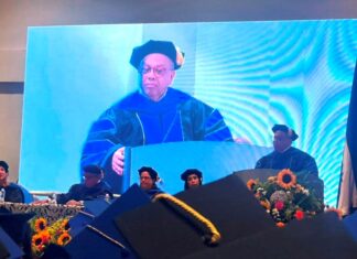 «No tengan miedo y crean en ustedes mismos»: Eduardo Maldonado inspira a graduandos de la UJCV