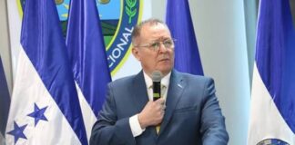 Ministro de Seguridad: cuatro policías son separados cada semana por faltas éticas; 12 depurados fueron reincorporados por orden judicial