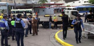 Policía Municipal recupera espacios públicos y despeja vías ocupadas en Comayagüela